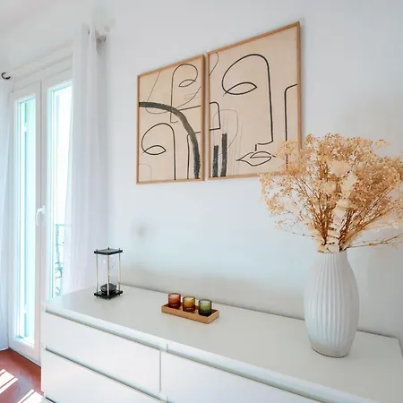 2p Au Cœur Du Vieux * Nice